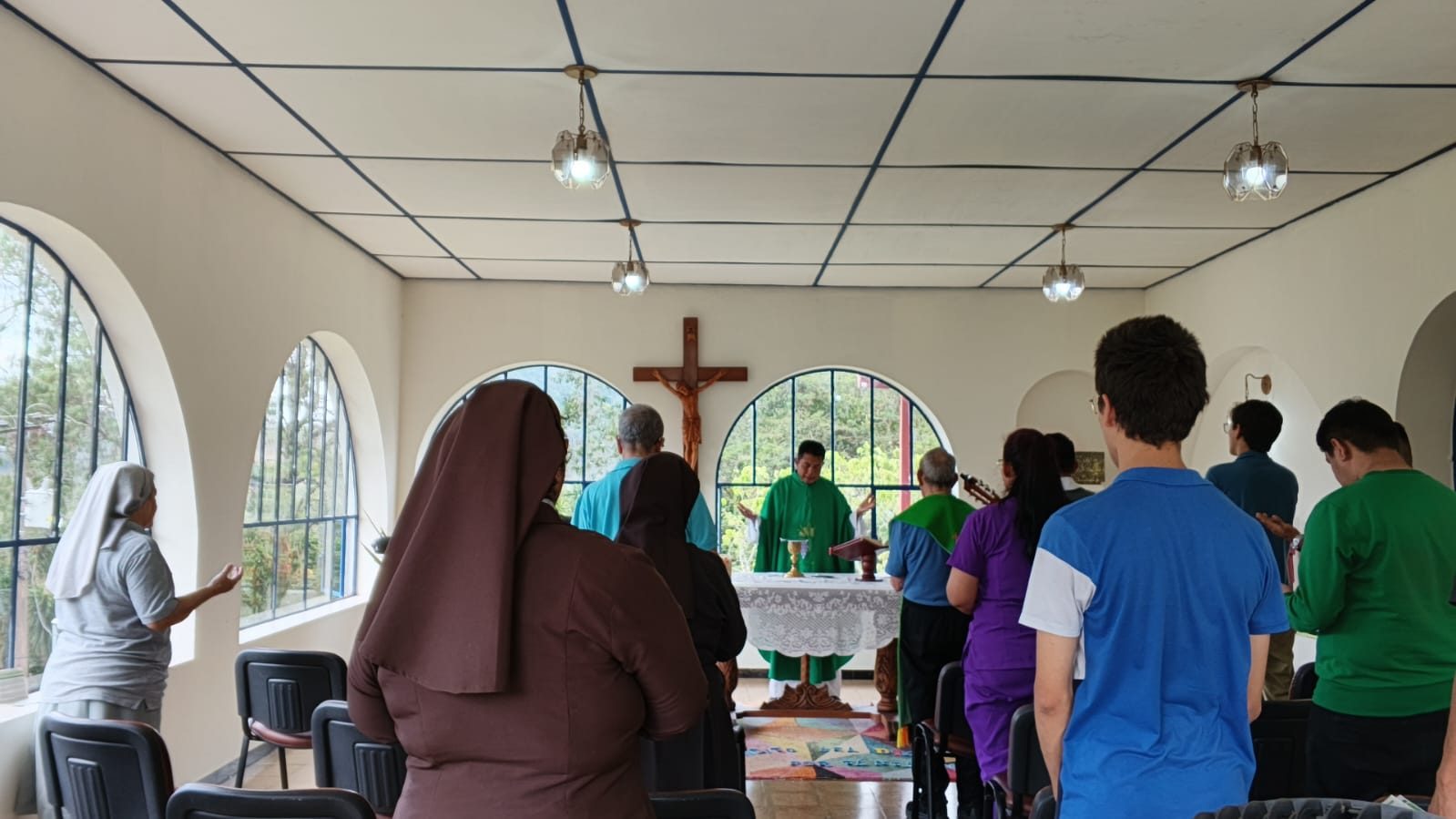 Celebración eucarística en la capilla de la Casa de Espiritualidad de Sasaima, Colombia